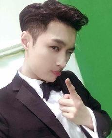 娱乐圈张艺兴吃瓜,幕后真相与精彩瞬间