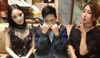 娱乐圈吃瓜博主双人小说,吃瓜博主的双人甜蜜冒险